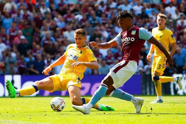 弗兰克：哈维·西蒙斯已处于最佳状态，热刺正逐渐步入正轨